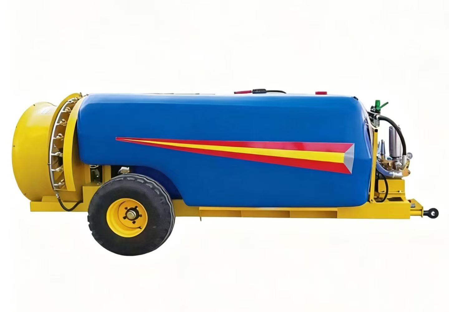 Прицепной струйный опрыскиватель